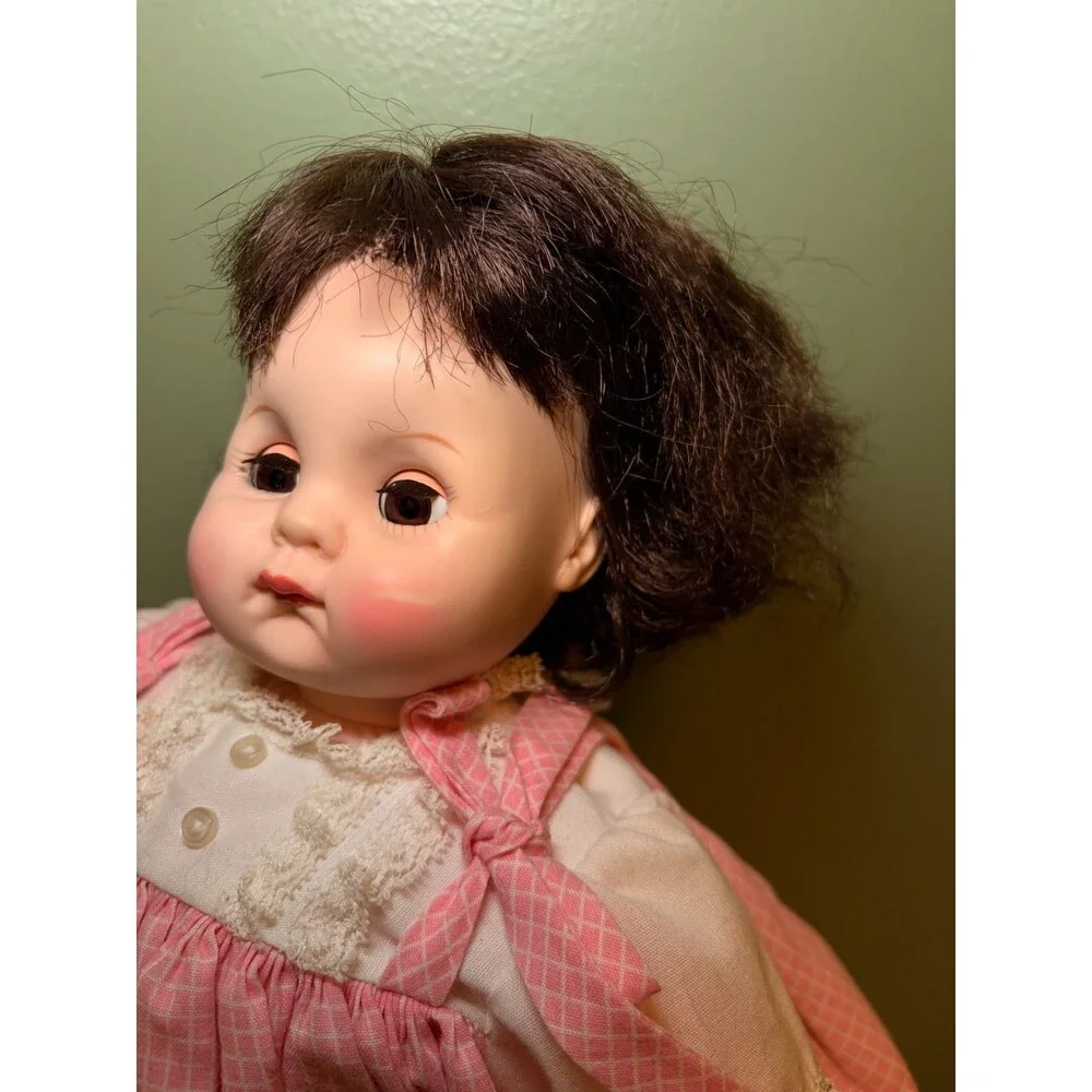 Madame Alexander PUDDIN doll WITH BOX #3935 BRUNETTE